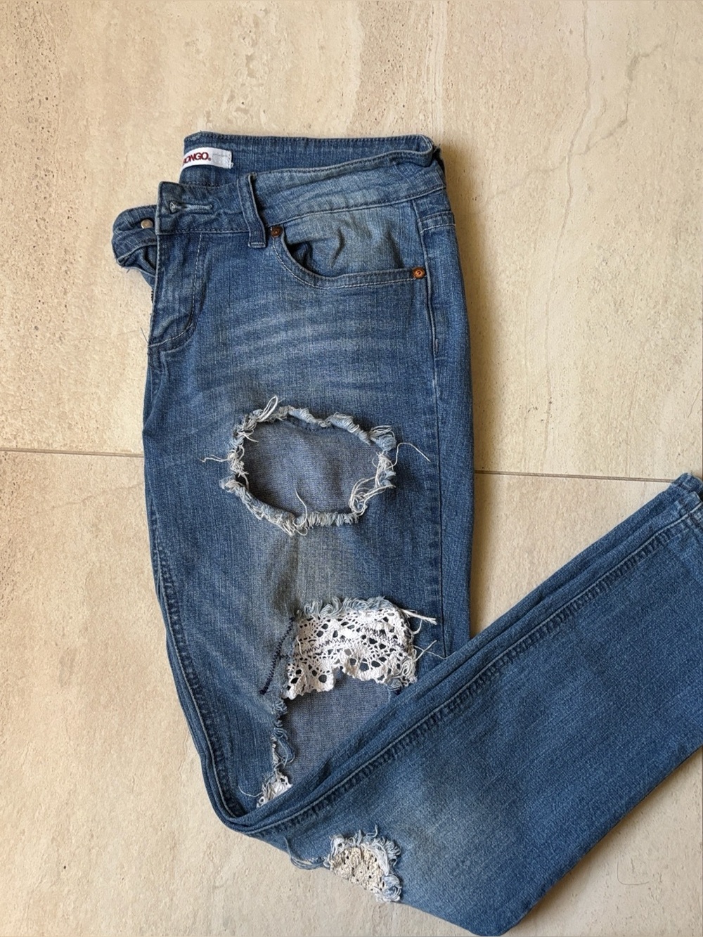 BONGO Blue Skinny Jeans with Lace Knee Patch